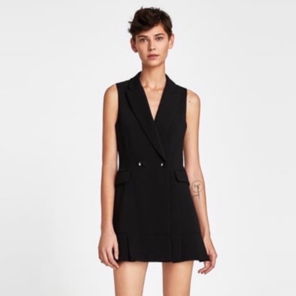 zara double breasted black sleeveless vest/dress with pleating